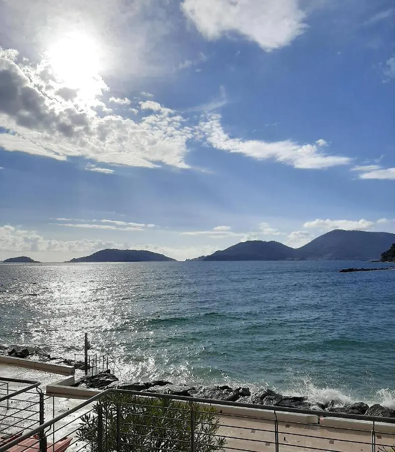 Apartment Sea & Culture San Terenzo -Lerici-300 M From The Beach